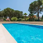 شقة 5 Personnes Piscine Pinede Et