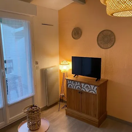 5 Personnes Piscine Pinede Et 公寓 *